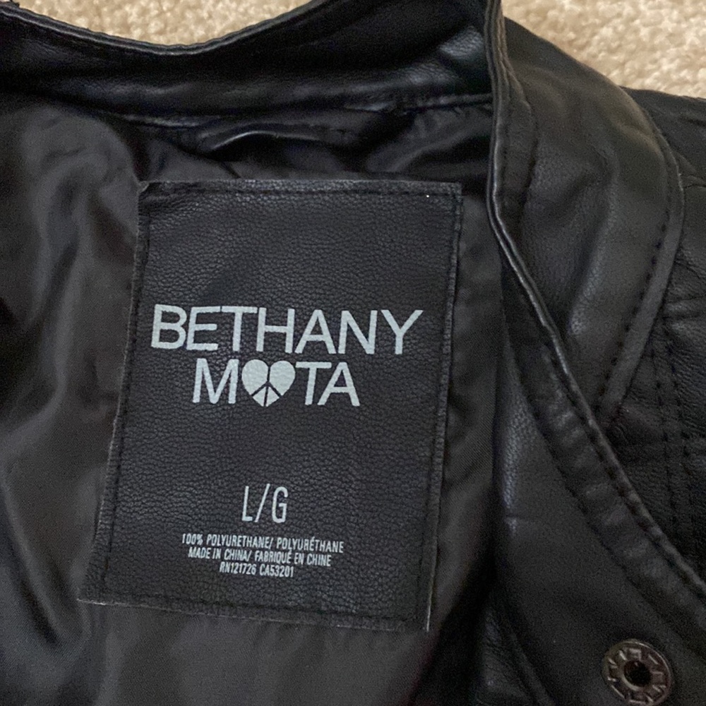 Leather Jacket - Picture 2 of 4